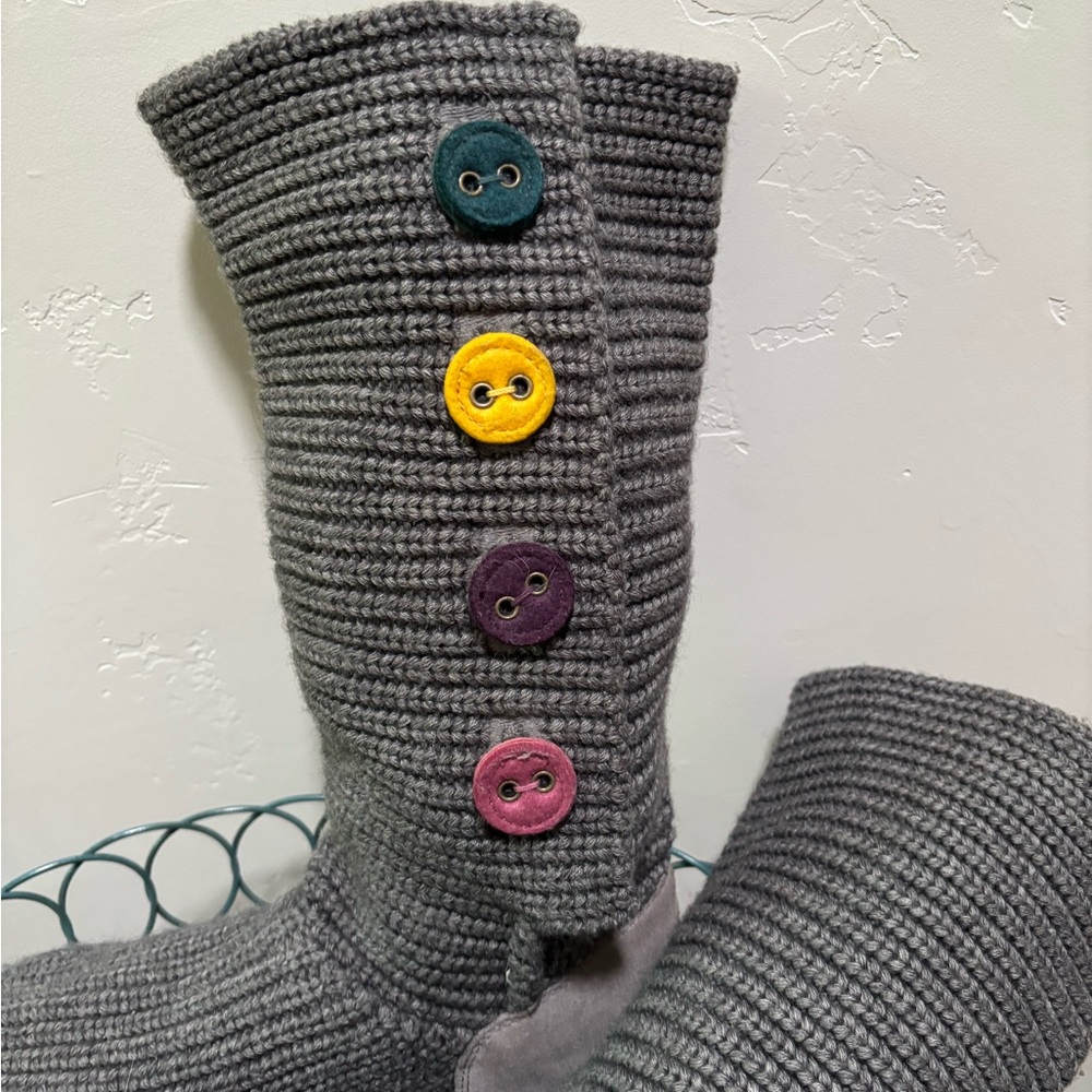UGG Gray Knit Boots with Vibrant Buttons